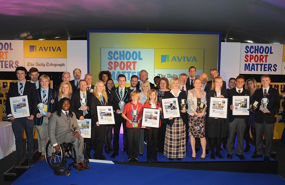 london, england - november 14:  all the winners pose for the cam