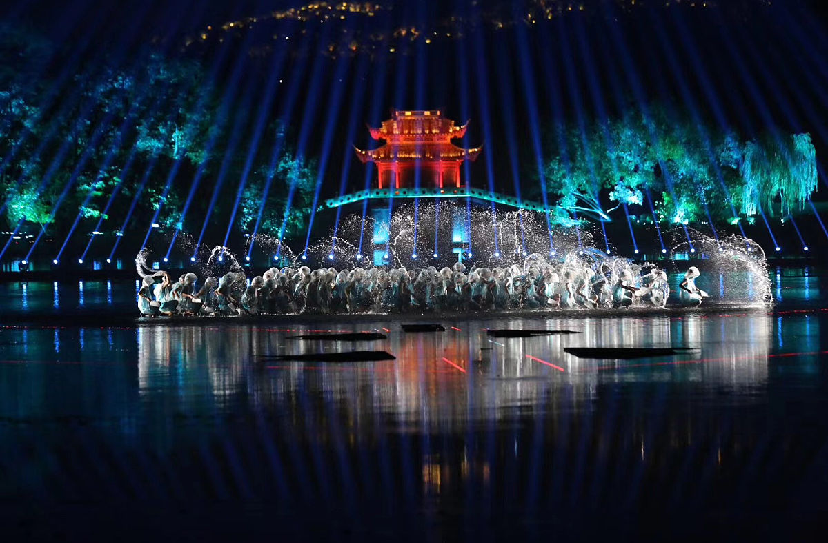 2018年10月17日,浙江省杭州市,中国杭州g20峰会"最忆是杭州"文艺演出