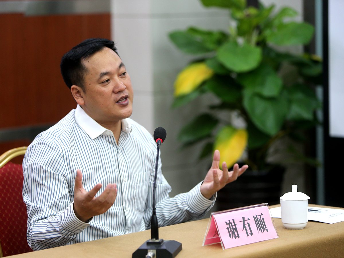 如何写一篇出色的文学评论：技巧和指南