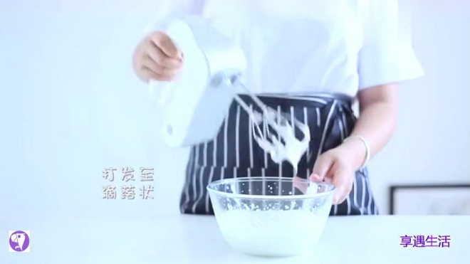 刷屏朋友圈的3D沙皮狗慕斯蛋糕是如何做的