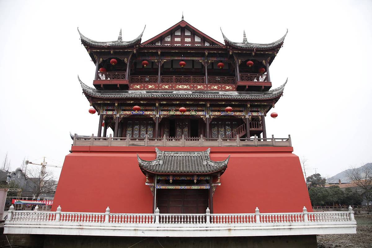 成都华夏旅游商务学校乘车路线 - 公交、自驾、出租车、班车