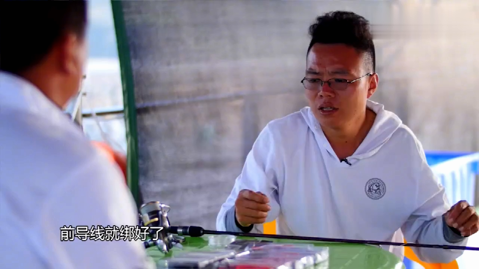 鱼老板教你挑选好的木虾,用它钓鱿鱼保准上钩!