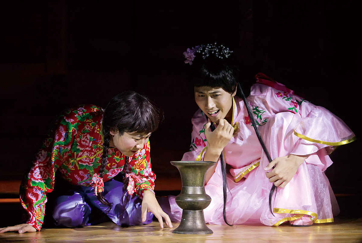 2013年09月05日,天津,年代剧《嘀沽大盗》首场演出.***_***演员精彩表
