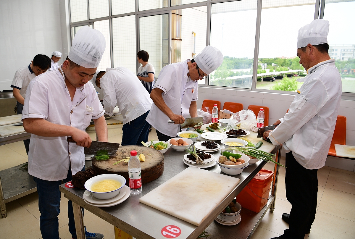 贵州地质学校烹饪中式专业教学质量好不好