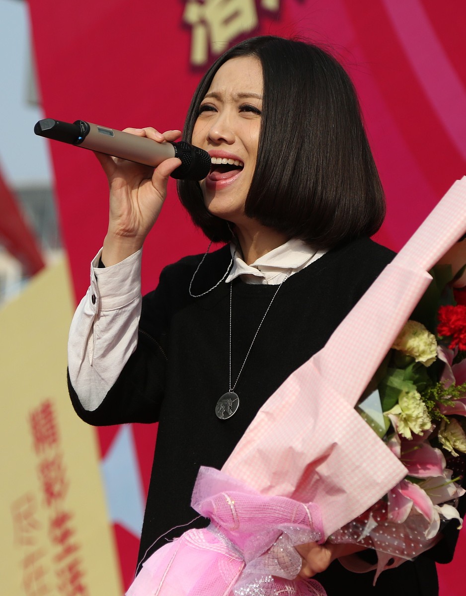 姚贝娜: 用歌声诠释生命的力量