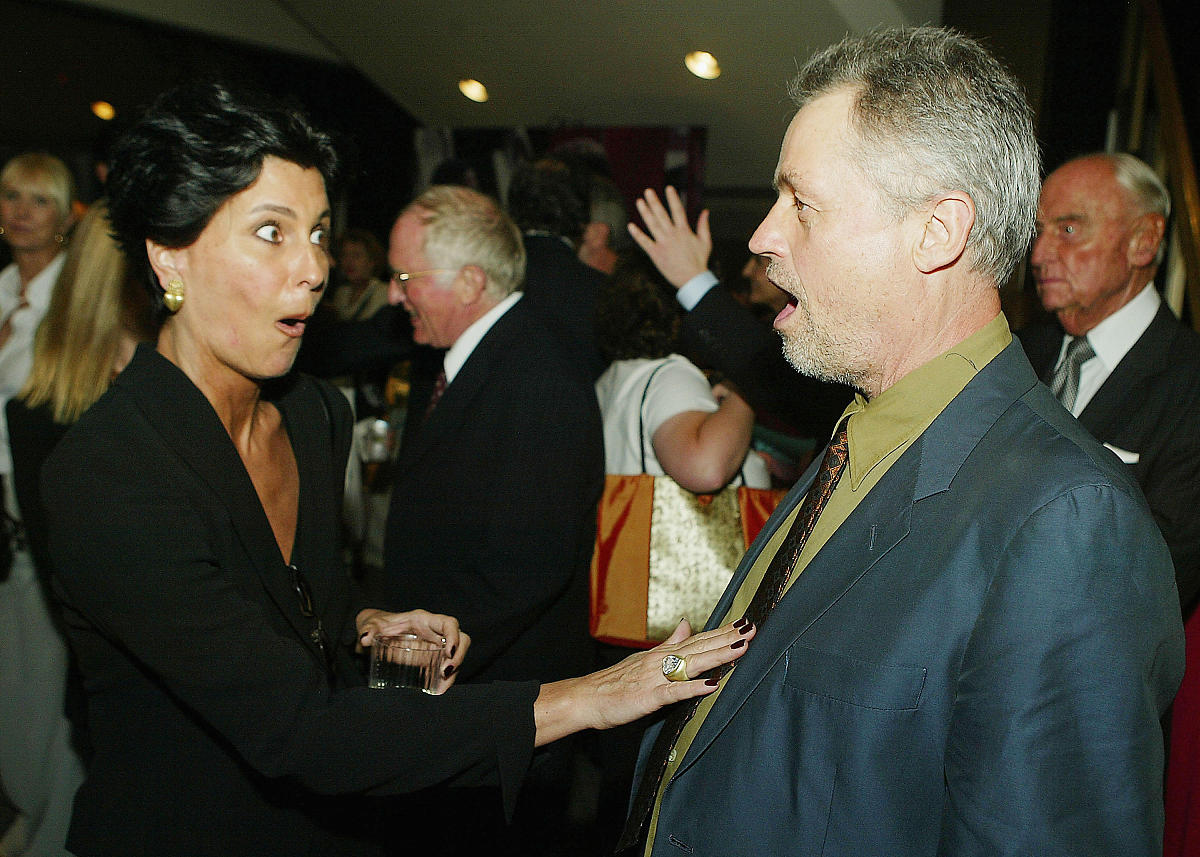 bever<strong>l</strong>y hills, ca - july 22:  (l) producer tina sinatra and