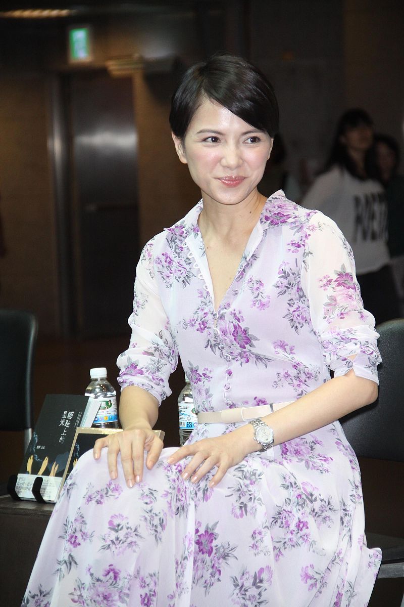2012年5月27日,台北,《脚趾上的星光》电影小说发表会.李心洁+++_+++