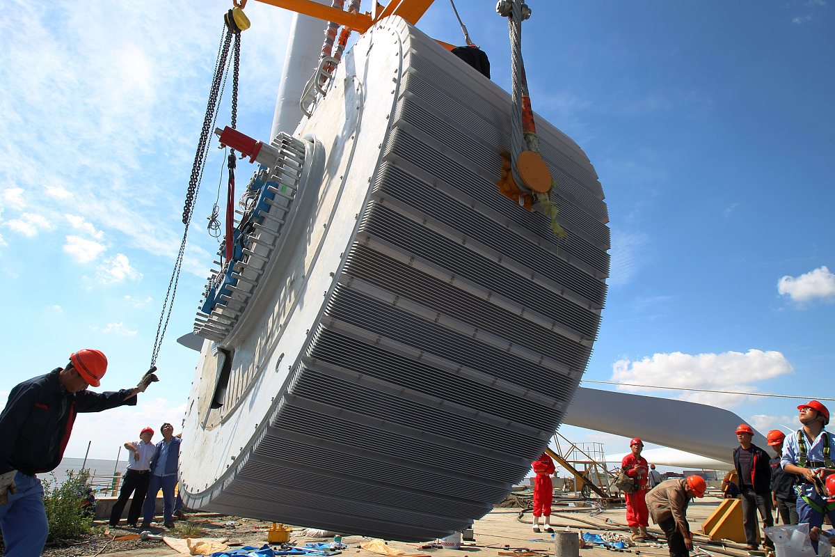 赣州旅游职业学校新能源汽车专业：三年学制，前景广阔