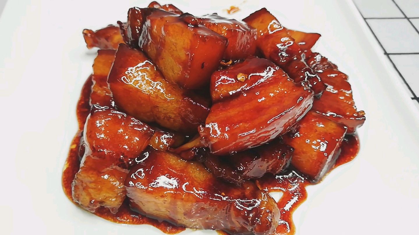 最正宗的红烧肉做法,松软入味肥而不腻,3分钟学会
