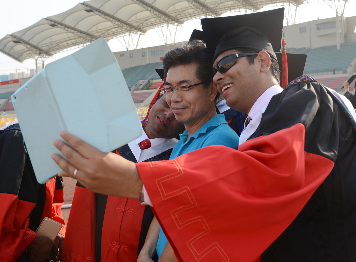 南京卫校2023年招生：学历提升，未来可期