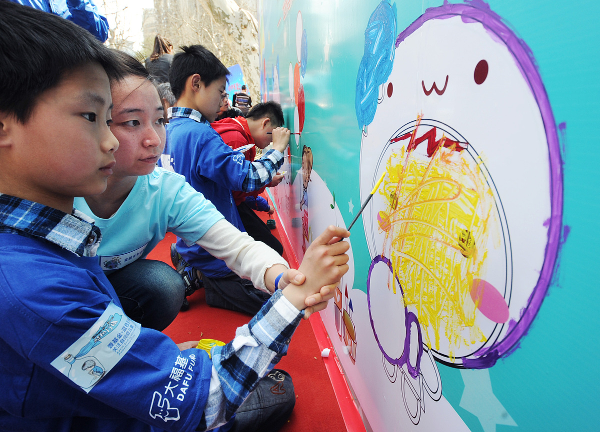 反对欺凌儿歌：友爱互助，快乐成长