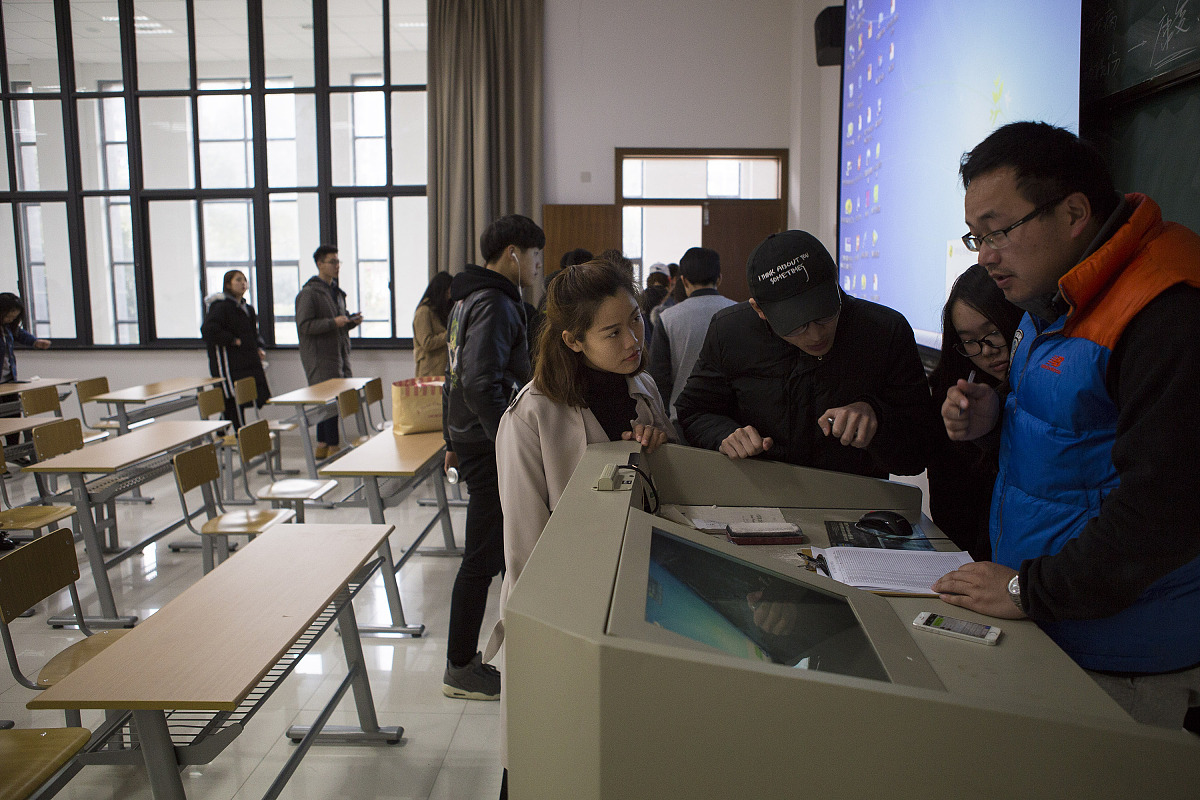 跨专业岗位综合实训反思与总结：实践项目经验与个人成长