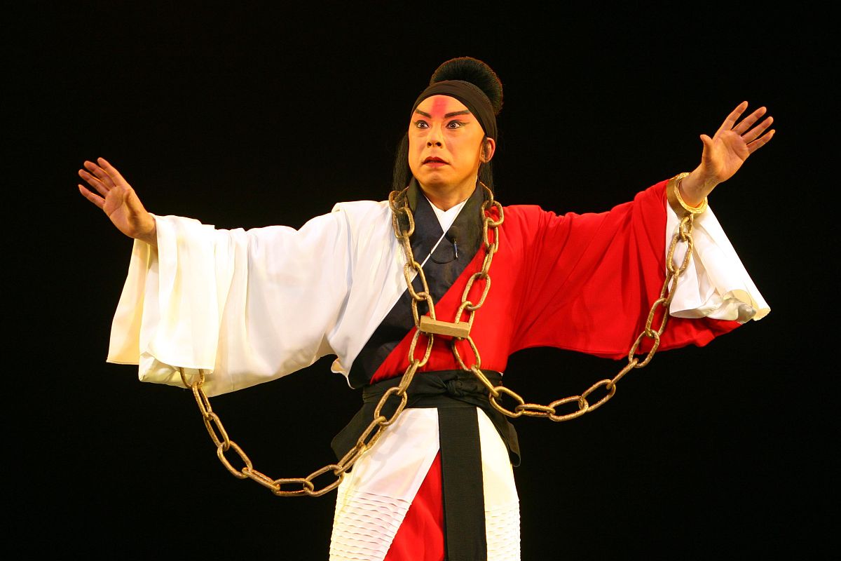 戏曲的审美特征中程式性体现在哪些方面？