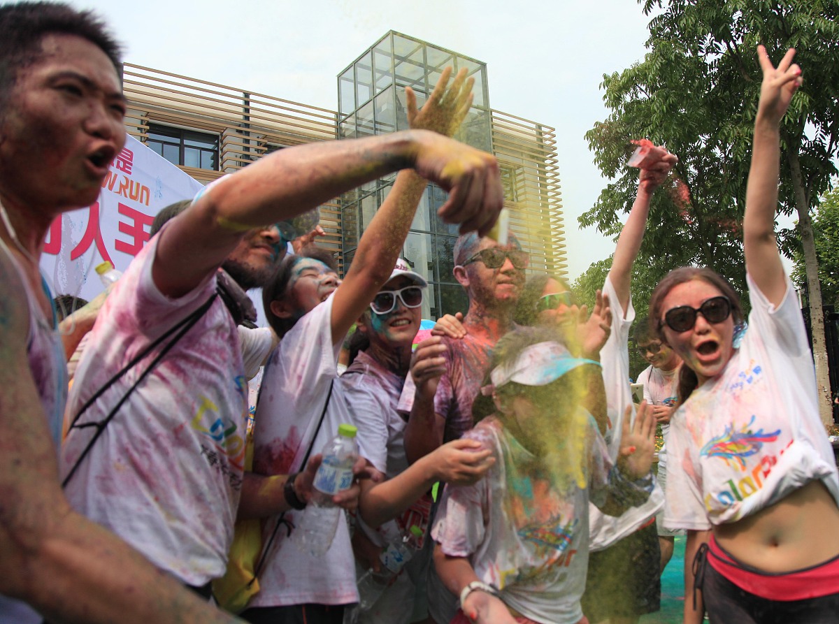 怎么判断同一直线上两个线段不相交