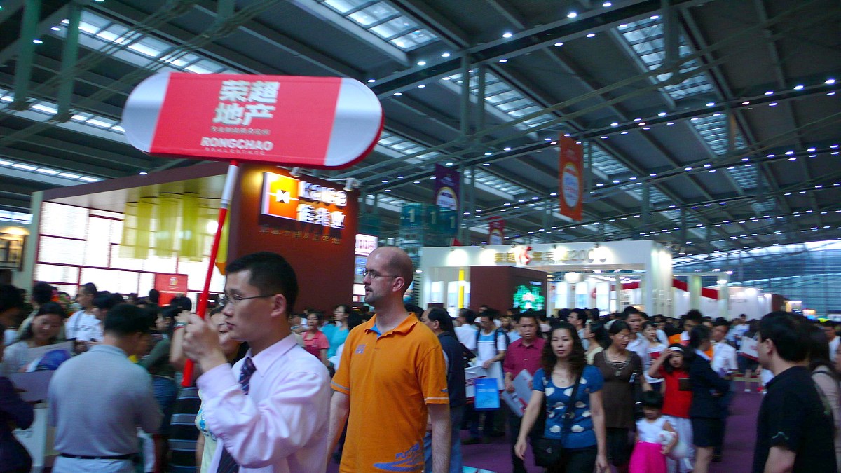 深圳目前的两室主流户型是多大