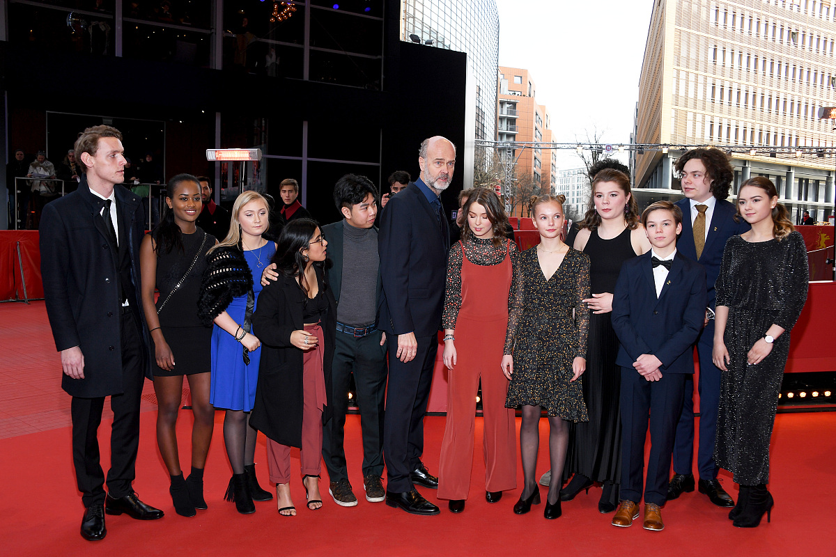 埃隆马斯克和扎克格伯约架是什么事件？