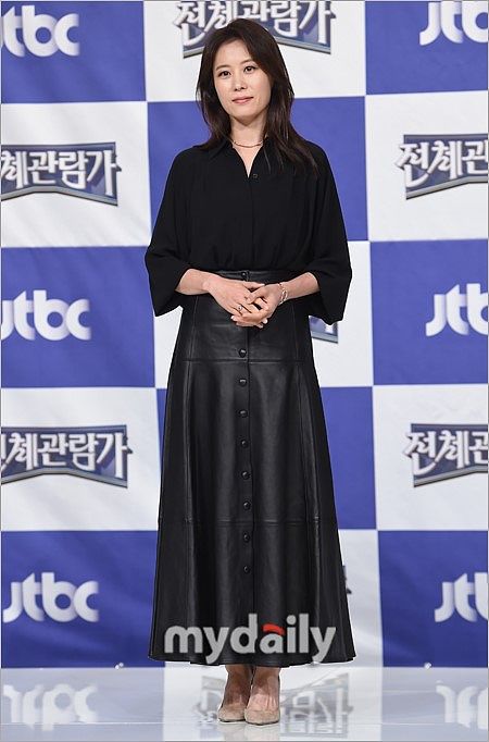 2005年11月1日出生的人到2023年10月14日是否成年？