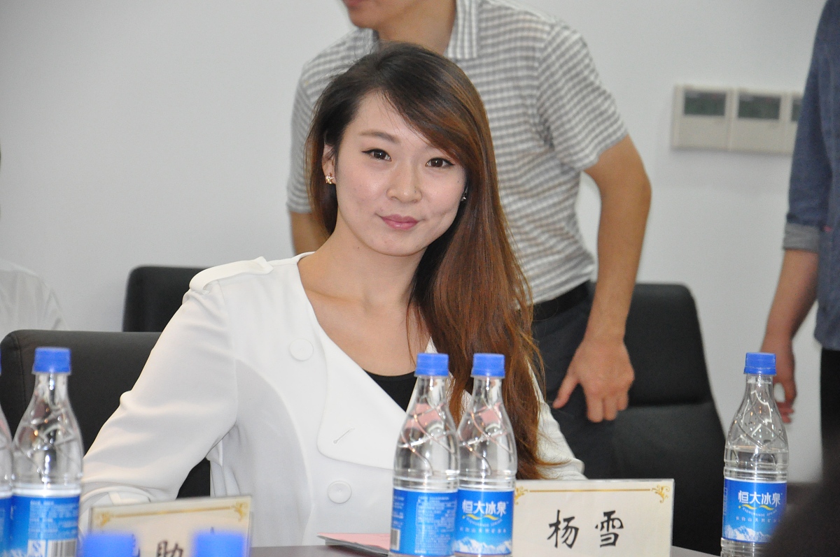 王婷博士后科研进展评估：展现出色的业务能力和实践能力