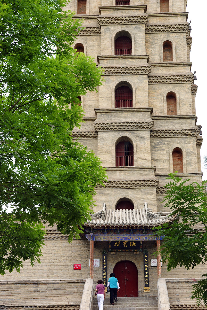 宁夏职校旅游服务与管理专业就业方向好吗