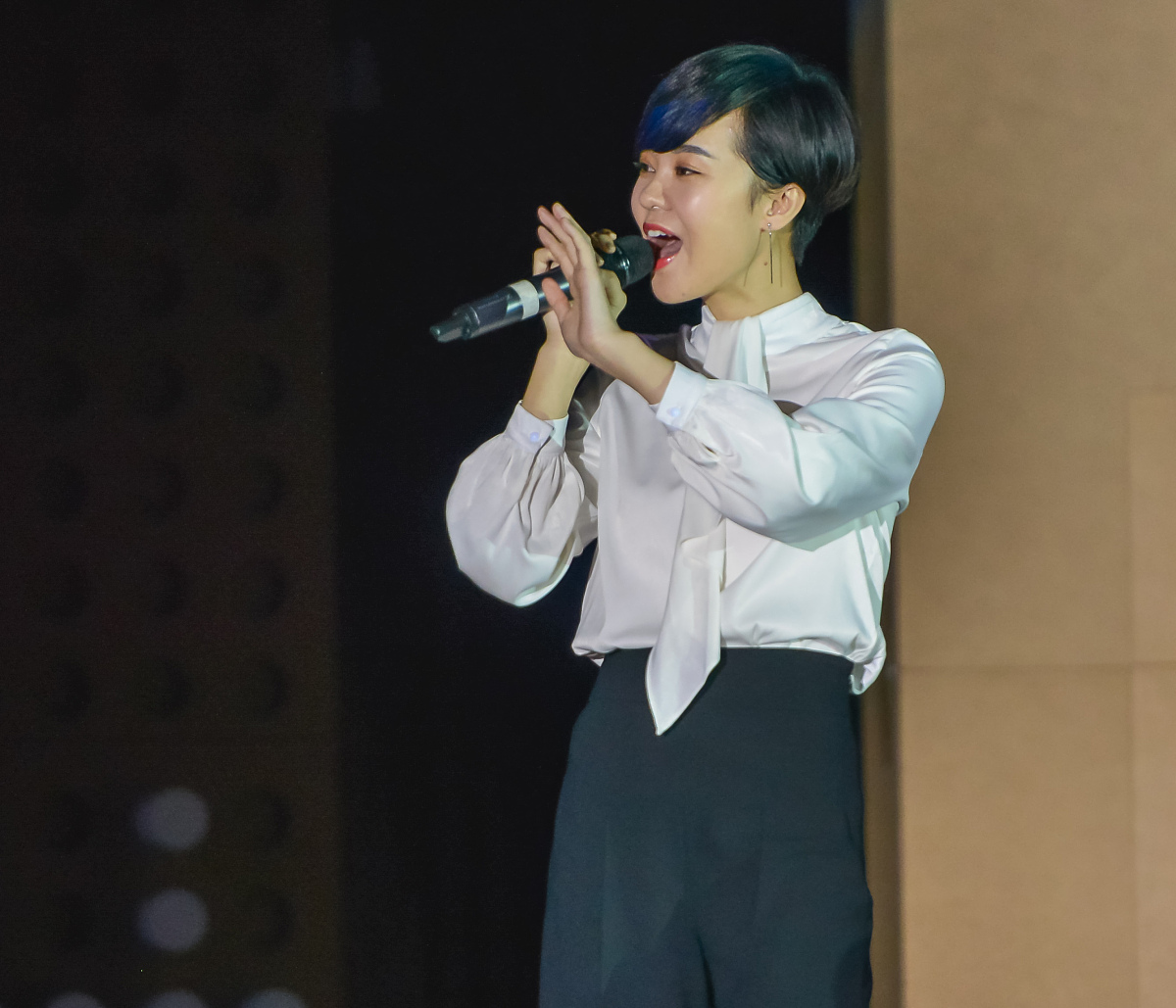 一天25小时什么梗，