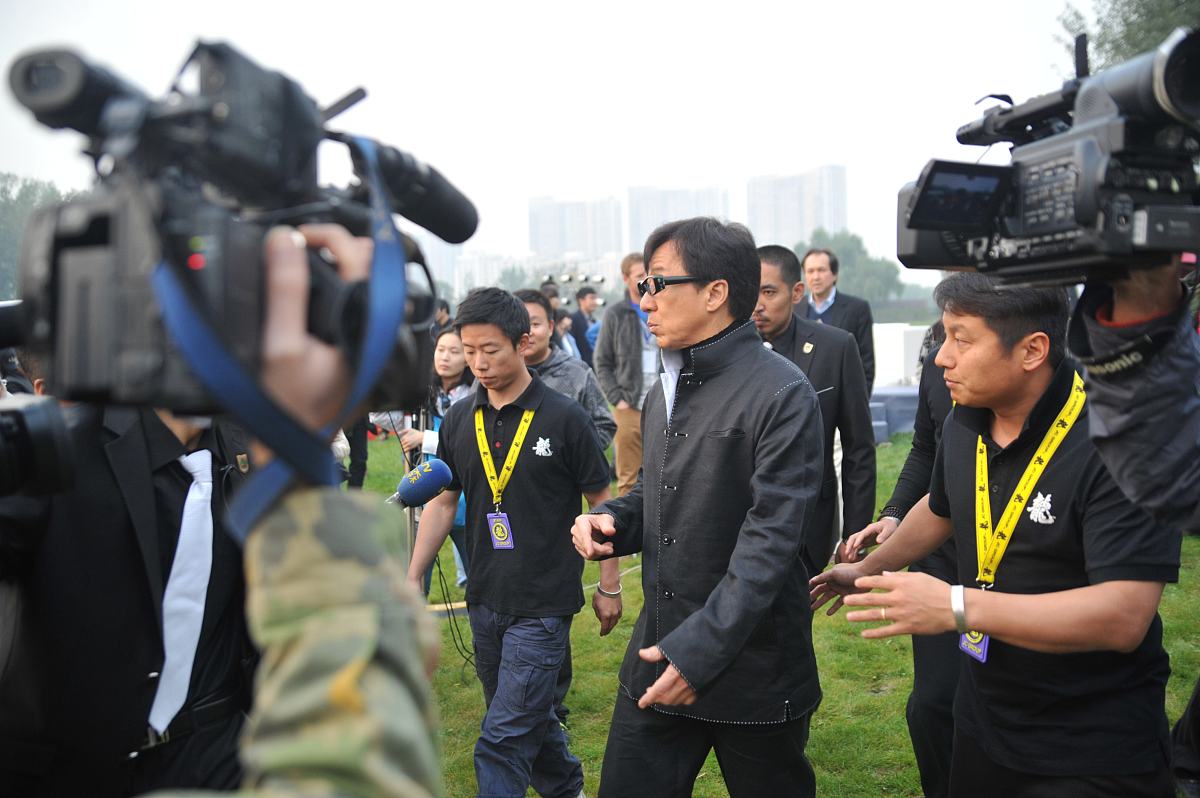 2014年10月23日,北京,成龙亮相电影《绝地逃亡》发布会.成龙
