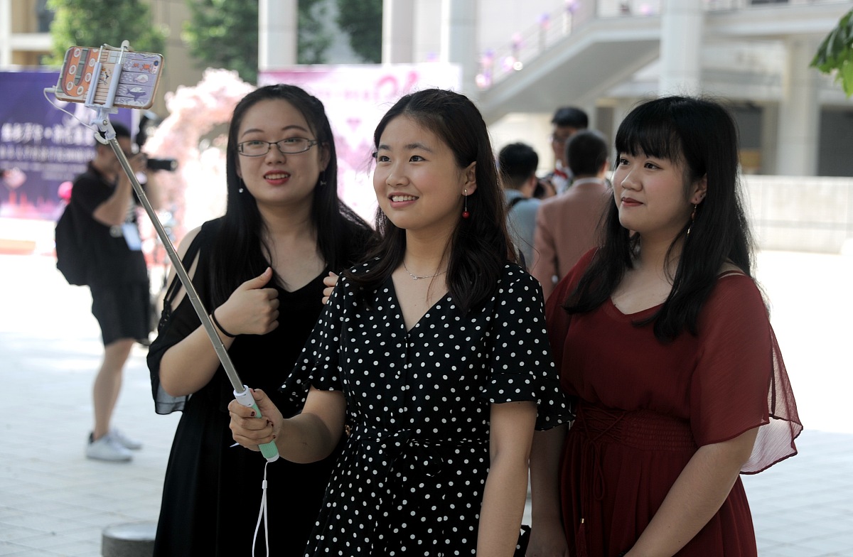 初中女生读成都幼儿师范学校，值得吗？优势、劣势分析