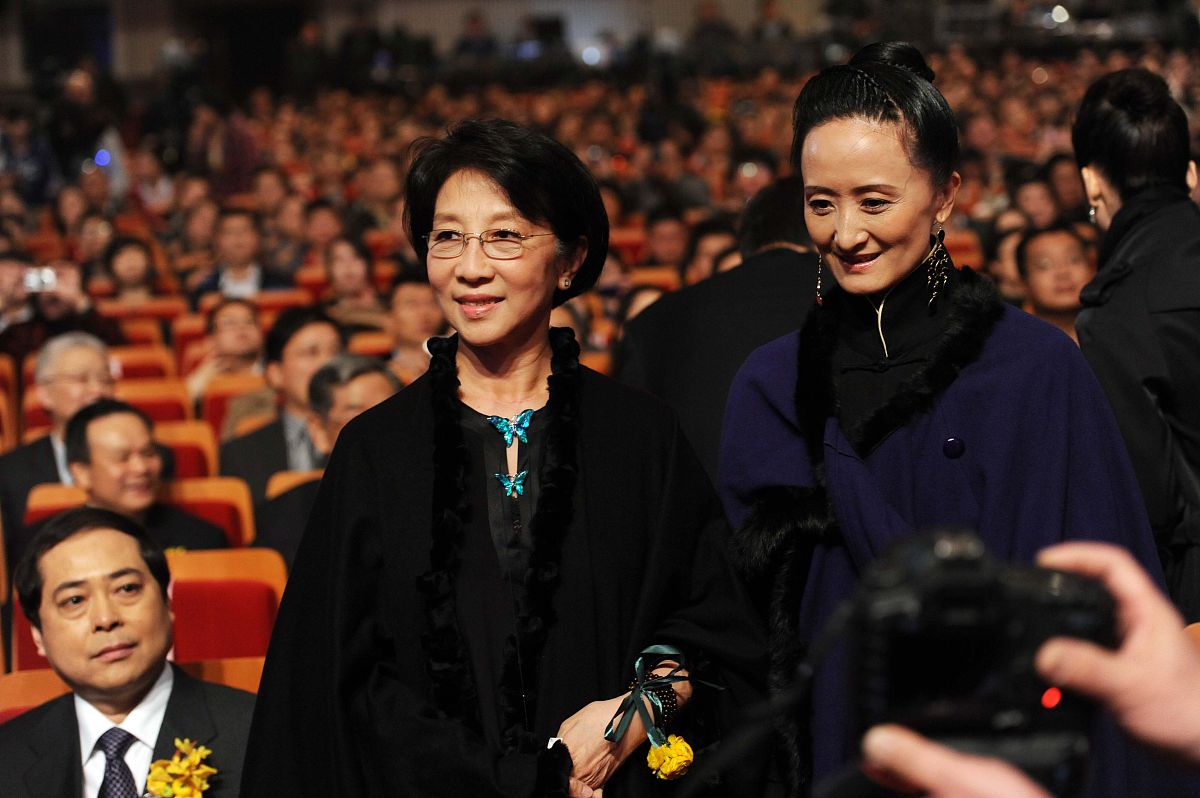 2011年4月2日,北京,"世界因你而美丽--2010-2011影响世界华人盛典".赵