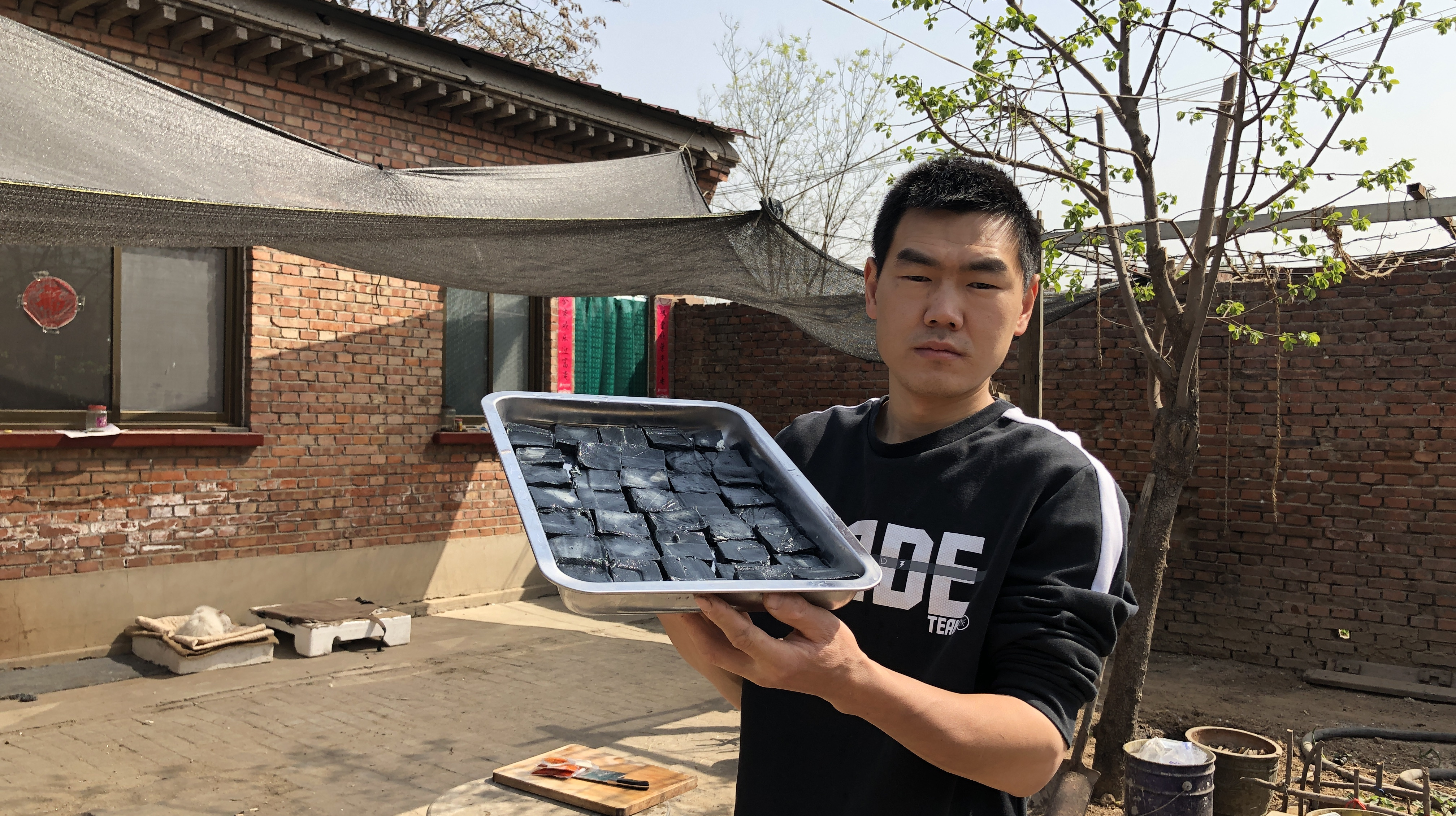 40块钱买了40块臭豆腐,湖南寄过来,自制调料,做出来全家爱吃