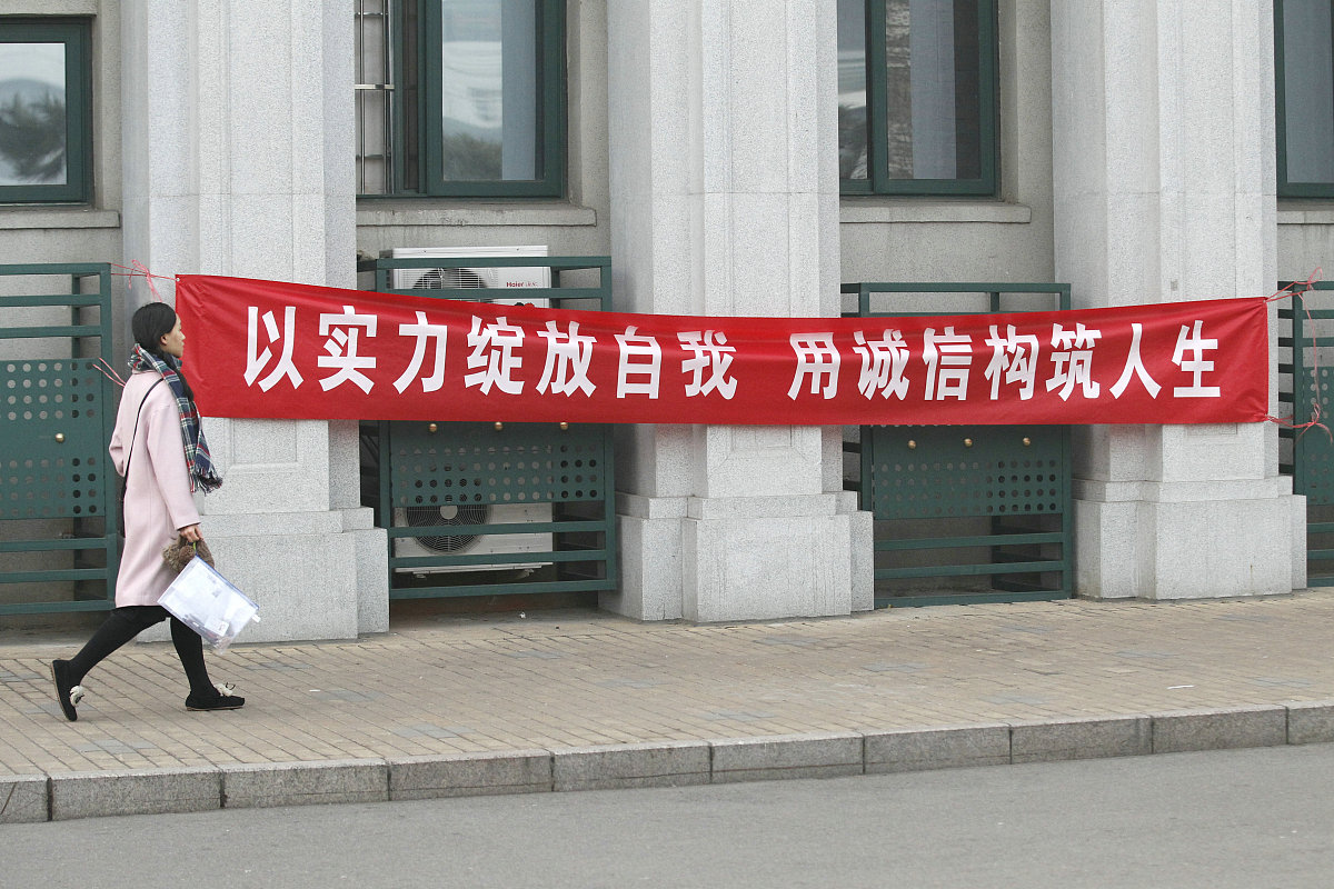 探寻自我存在的新视角：构建个人人生意义的思考