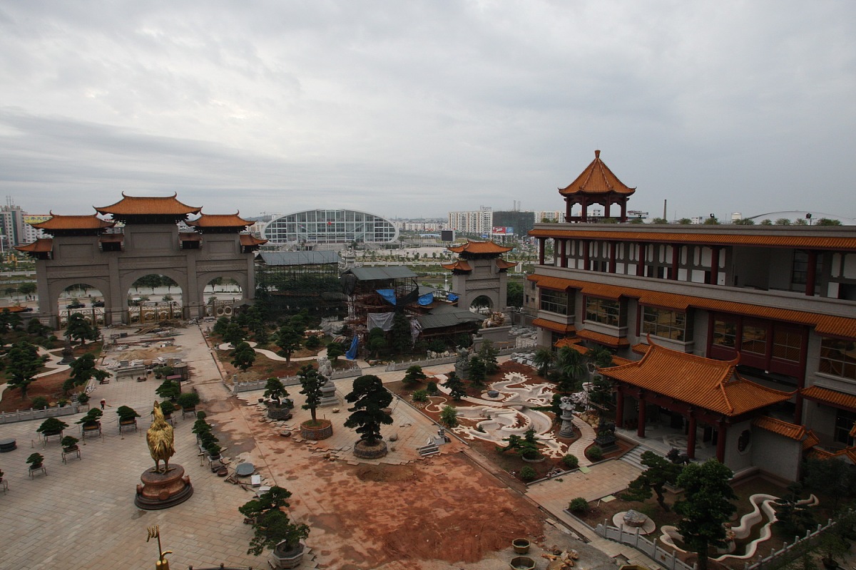 云天宫位于玉林市区江滨路,是玉林市重点景区之一.云天宫建成于1998年