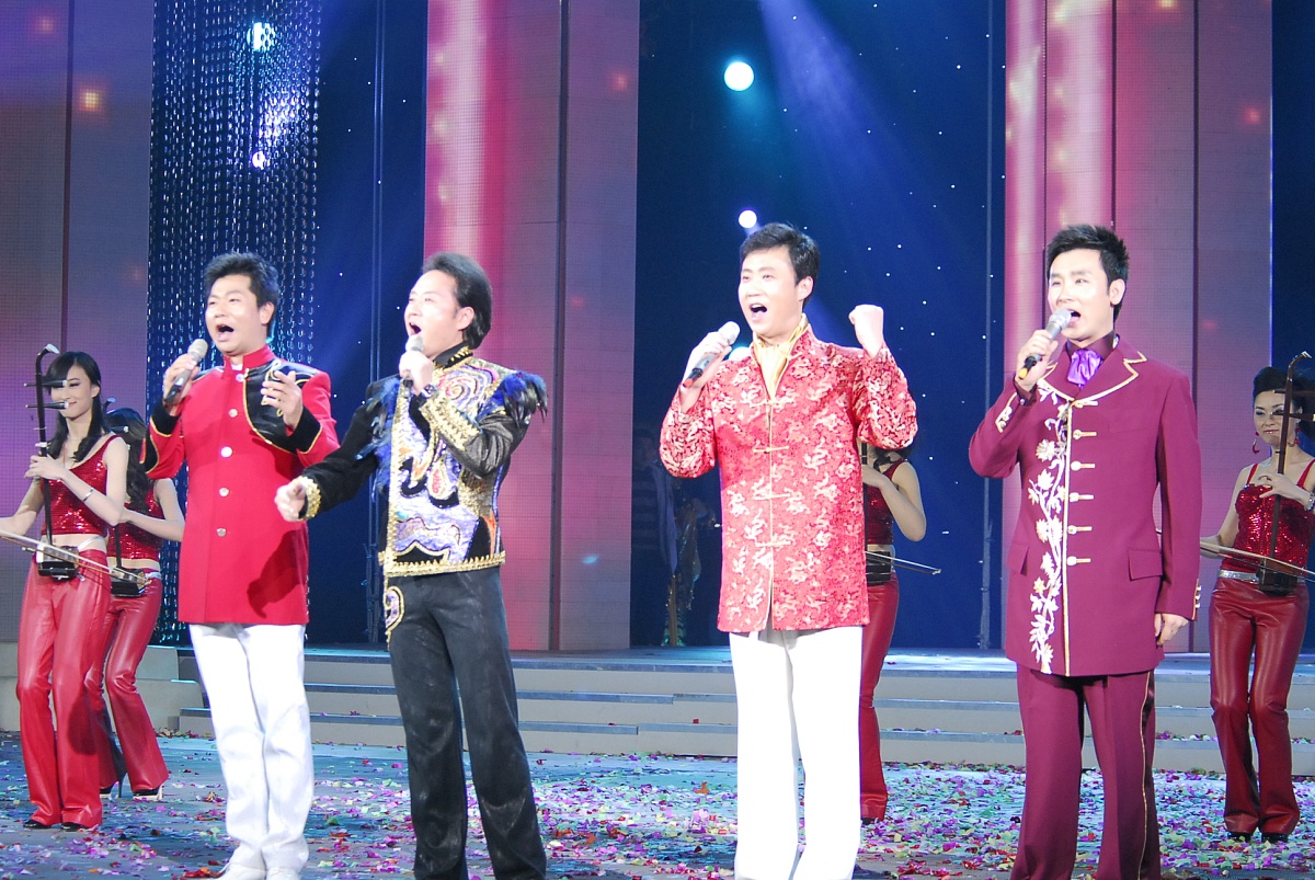 刘和刚演唱的东北二人转是东北民歌吗