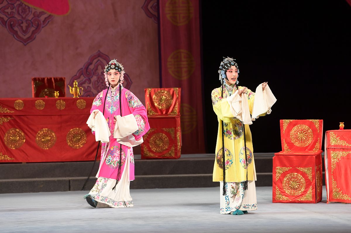 2019年7月21日,苏州,2019年戏曲百戏(昆山)盛典上演扬剧《百岁挂帅》.