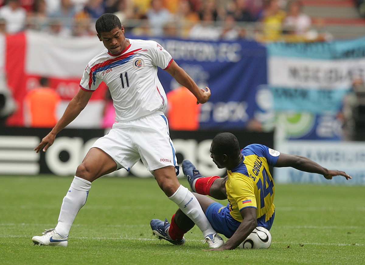 2006年6月15日,世界杯小组赛a组,厄瓜多尔3-0大胜哥斯达黎加. 戈麦斯