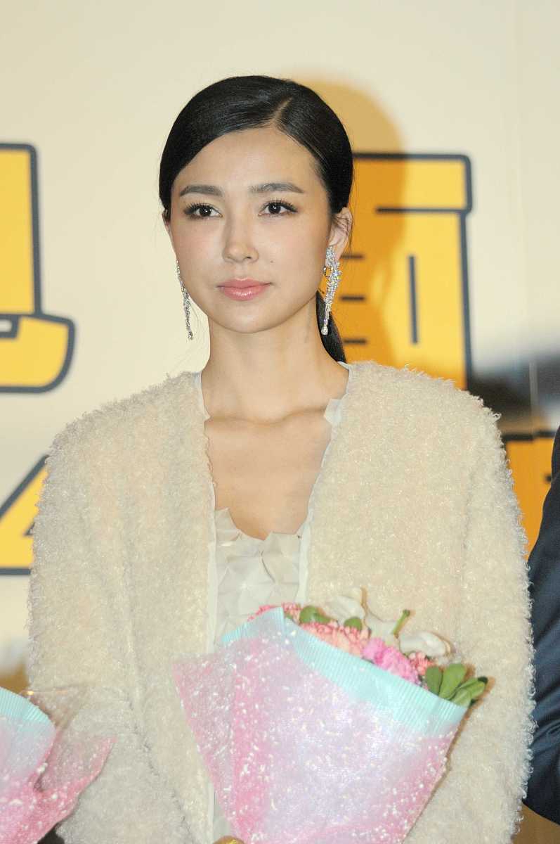 2014年01月22日,上海,电影《前任攻略》举行影院宣传活动..***_***姚