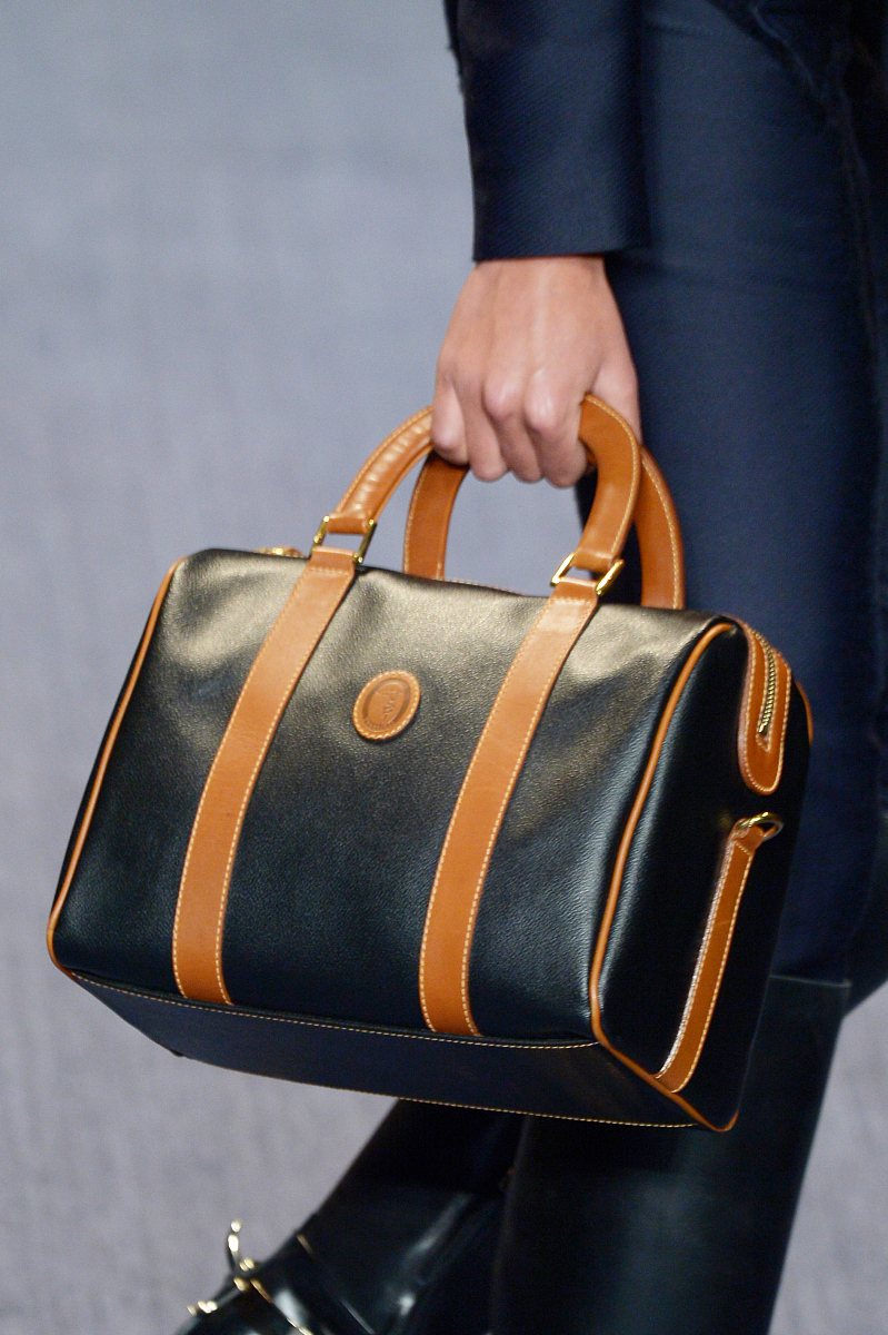 2016年2月29日讯,米兰,当地时间28日,2016秋冬米兰时装周:trussardi 