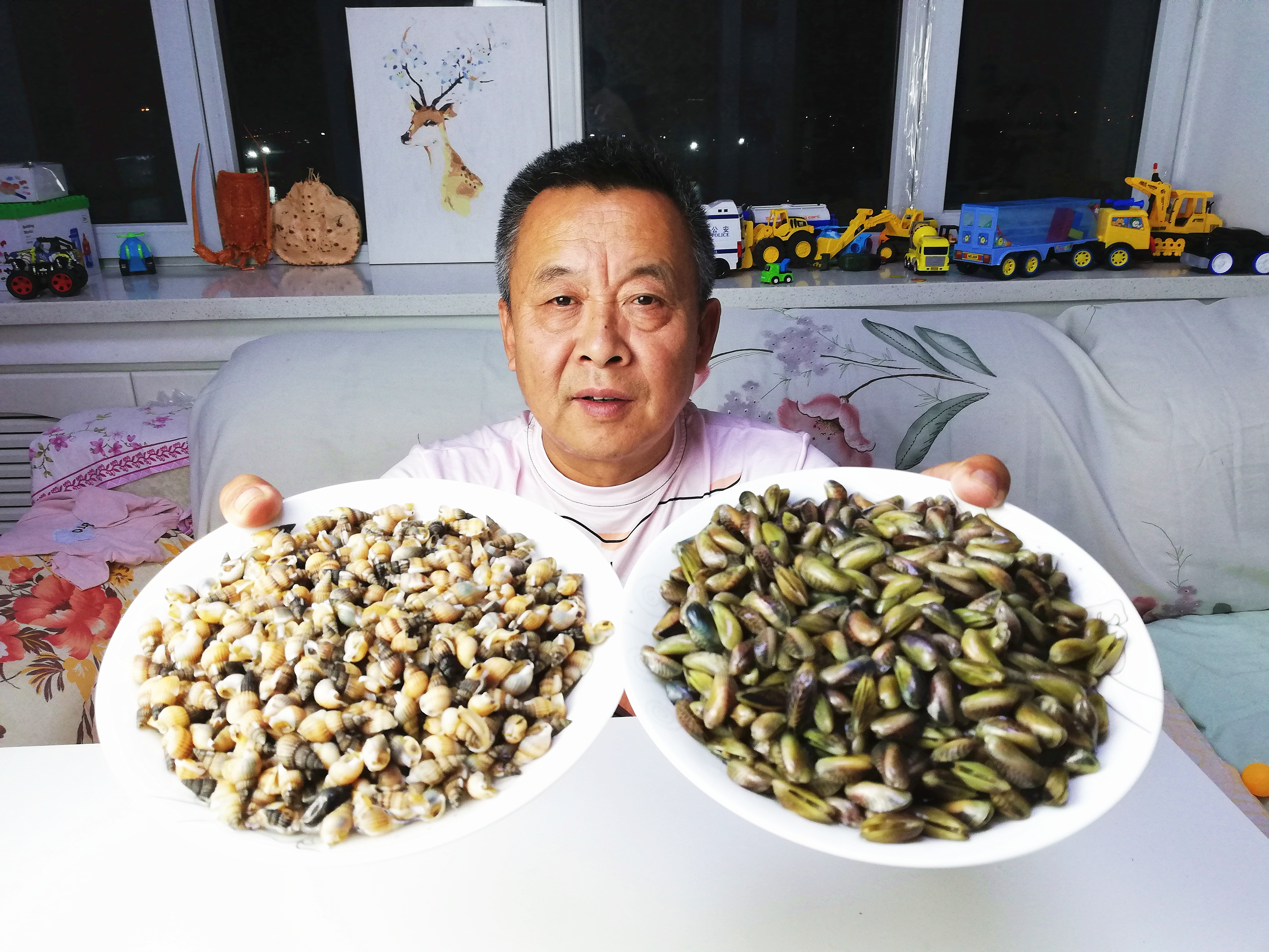 这个品种的“海瓜子”分别35元和45元一斤,哪个更好吃?