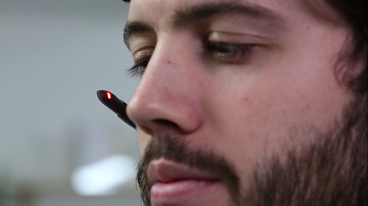 女人回复愿每个年龄的你恰到好处的你什么意思