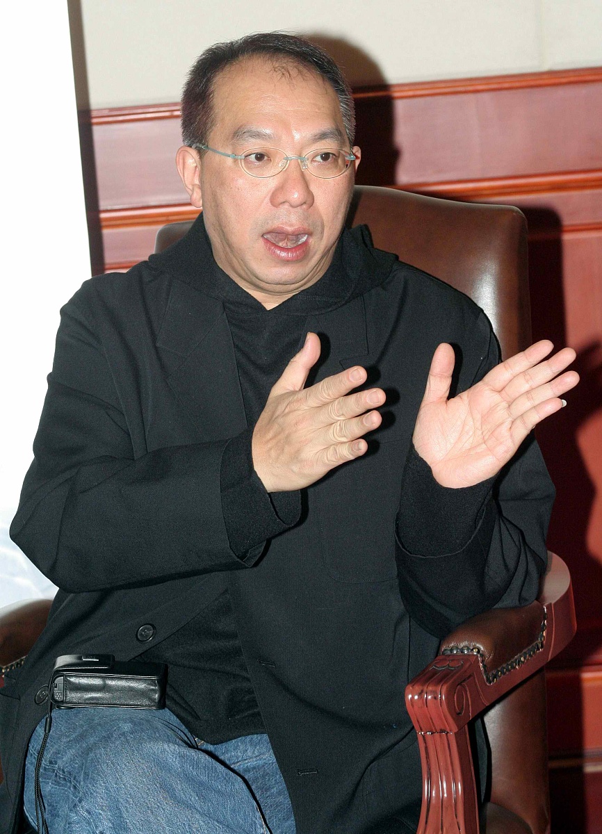 2007年1月15日,上海,《生日快乐》快乐剧组到上海宣传.马楚成+++_+++