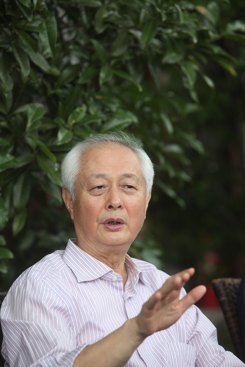 赞美徐伟康的文章1000字