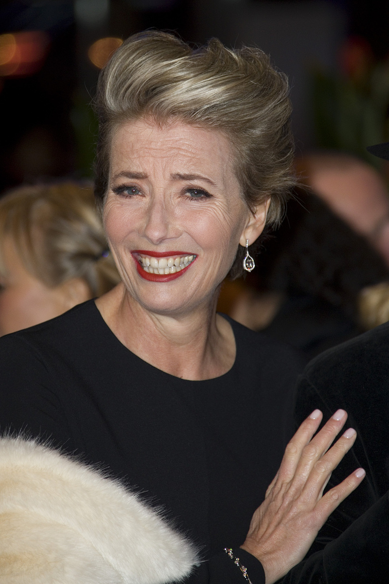 中国で日本語人材の就職：求人情報、給与、必要なスキル - 日本語スキルで活躍する道