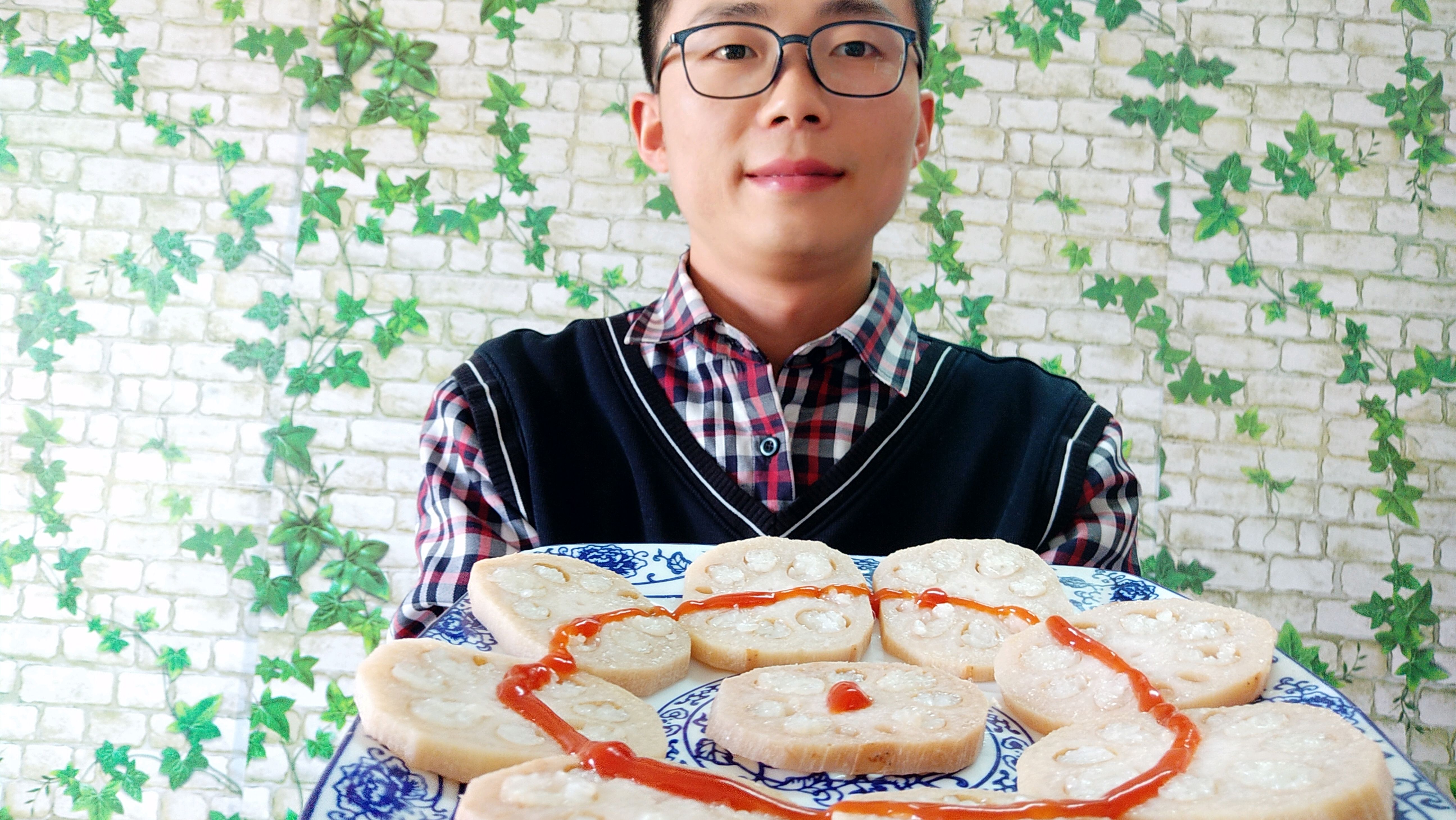 小时候常吃的糯米蒸莲藕,今天第一次尝试,不知道能得多少分
