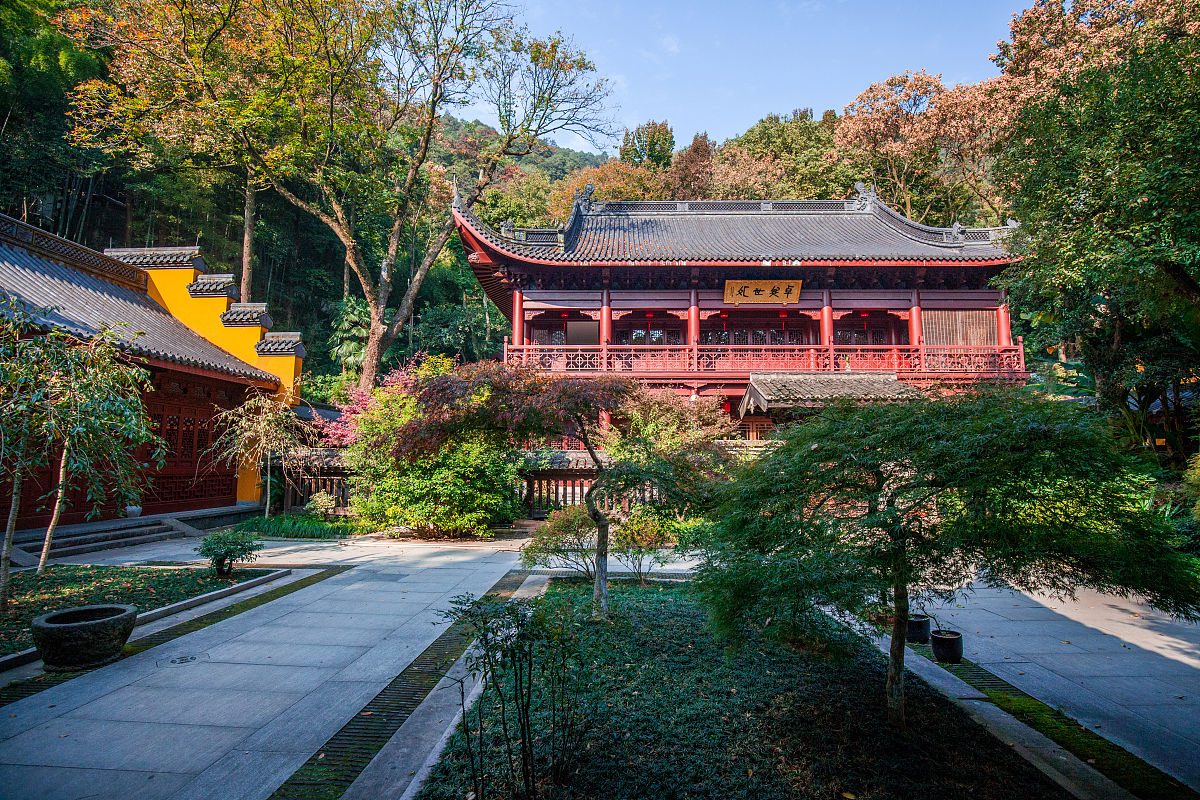 2019年11月10日,杭州永福禅寺秋景.