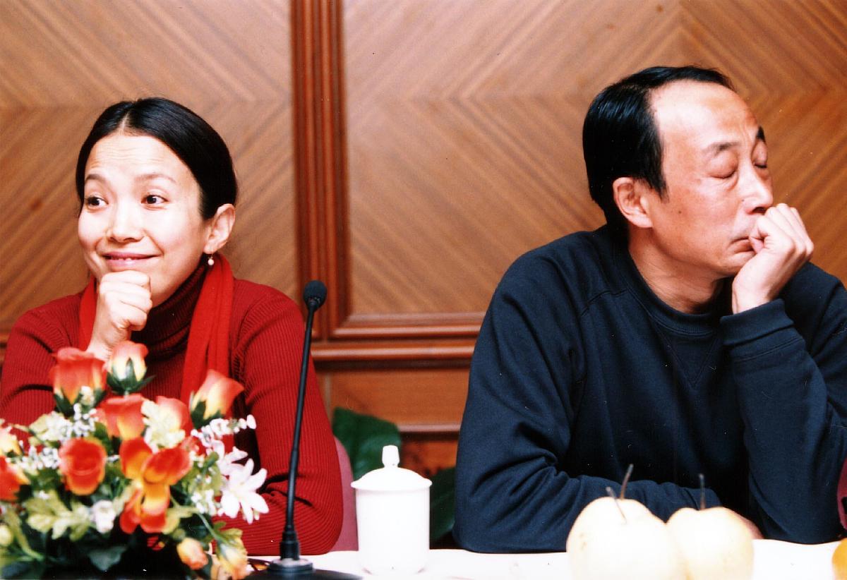 《心灵的节日》北京记者会:吕丽萍与孙海英假装没感觉.+++_+++贺岁剧,