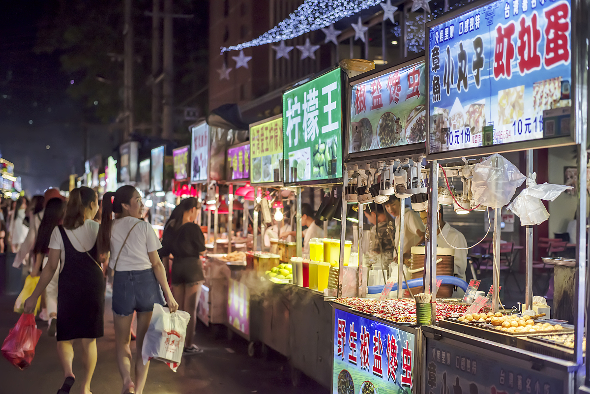 宝塔区中心街路边夜市顾客选择食品的原因分析