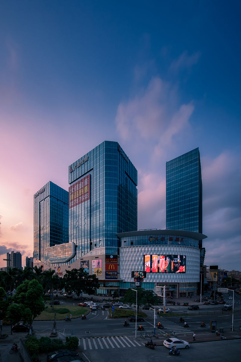 2019年2月,通过相机与无人机记录广东中山这座历史名城的城市和自然风