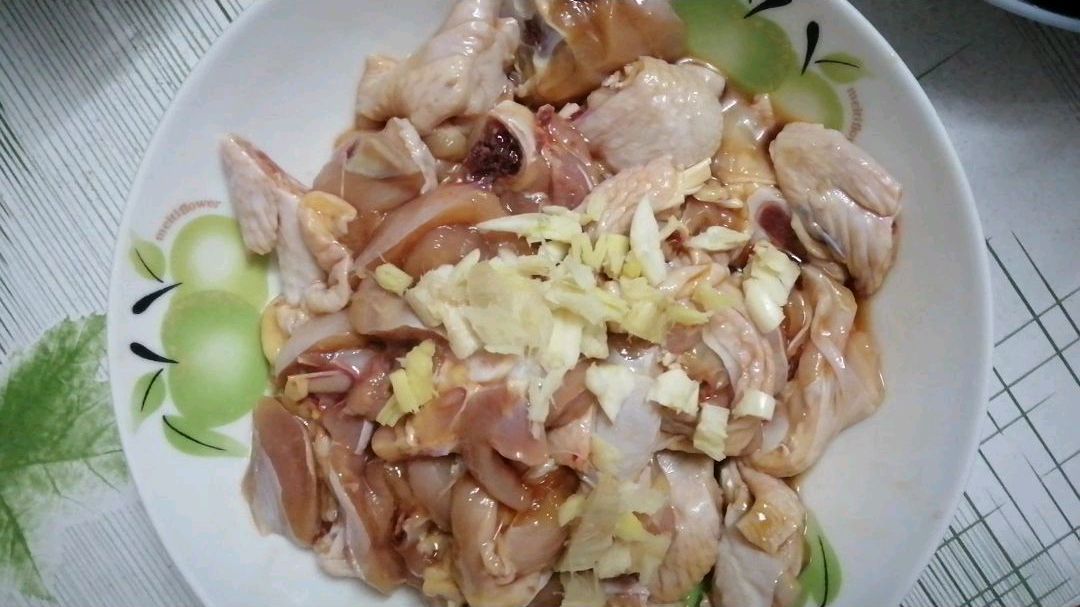 草菇炒这样炒很美味