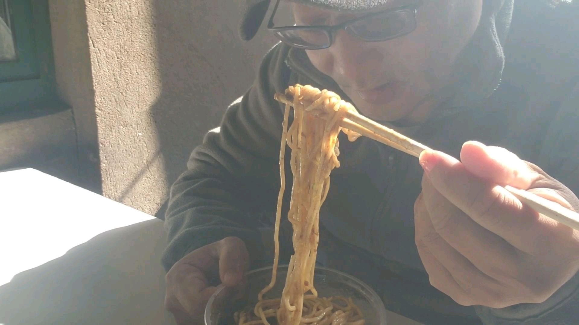 蔡家田的美食,二十年老店碗碗香炸酱面馆,福伯探店之十八