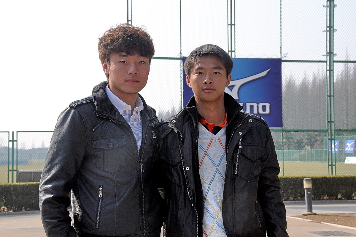 写一篇初中足球训练月计划