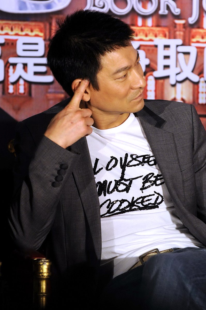 2009年1月13日,北京,爱情大片《游龙戏凤》举行官网启动仪式.***_***