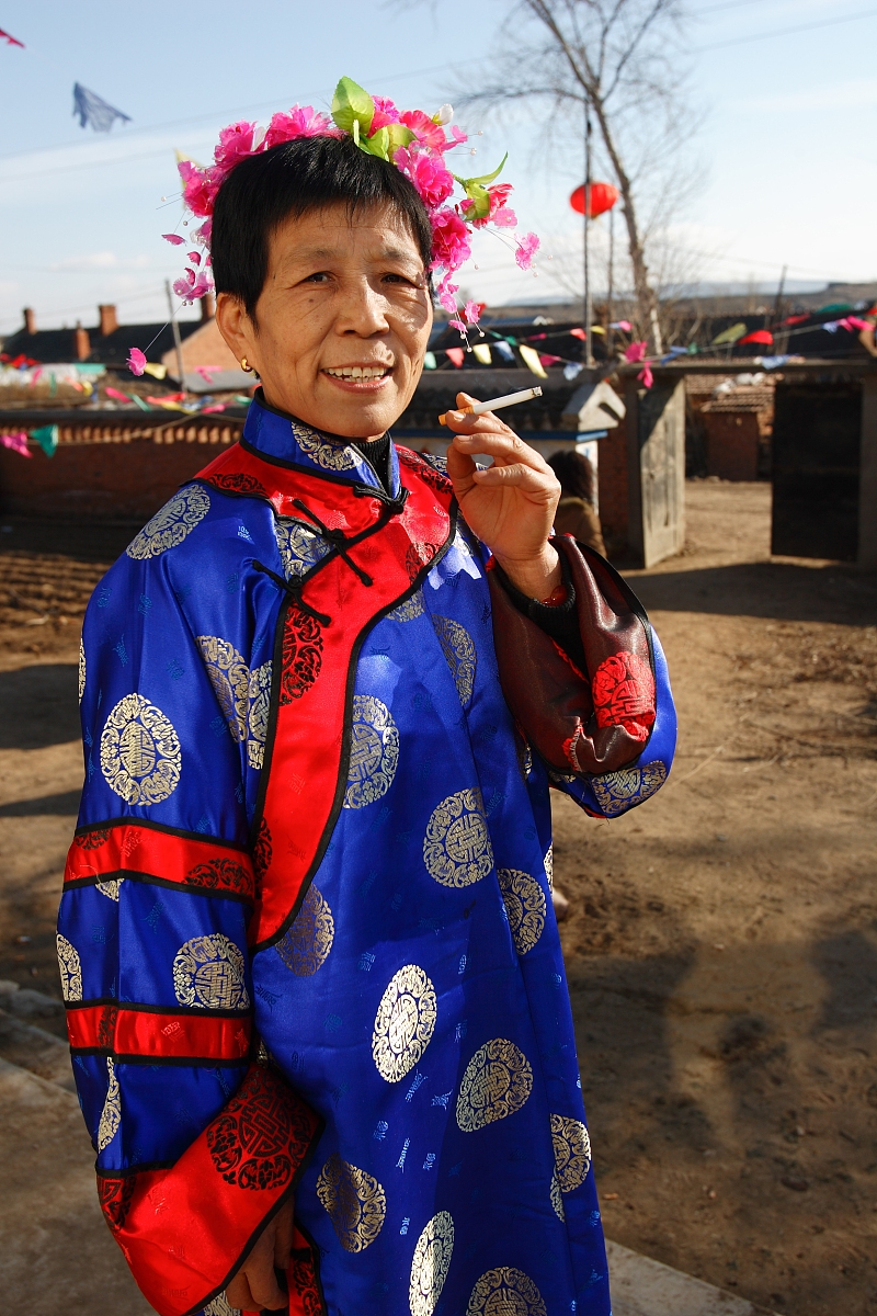 ***_***2007年11月24日,牡丹江小依兰岗村,满族祭祖,女查玛2